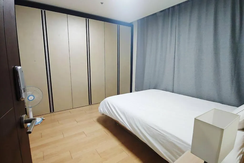 Lux 3 Bed Room Magellan Apartment South Korea